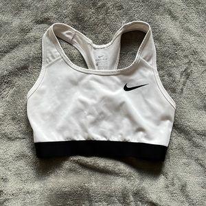 Nike Unlined Sports Bra